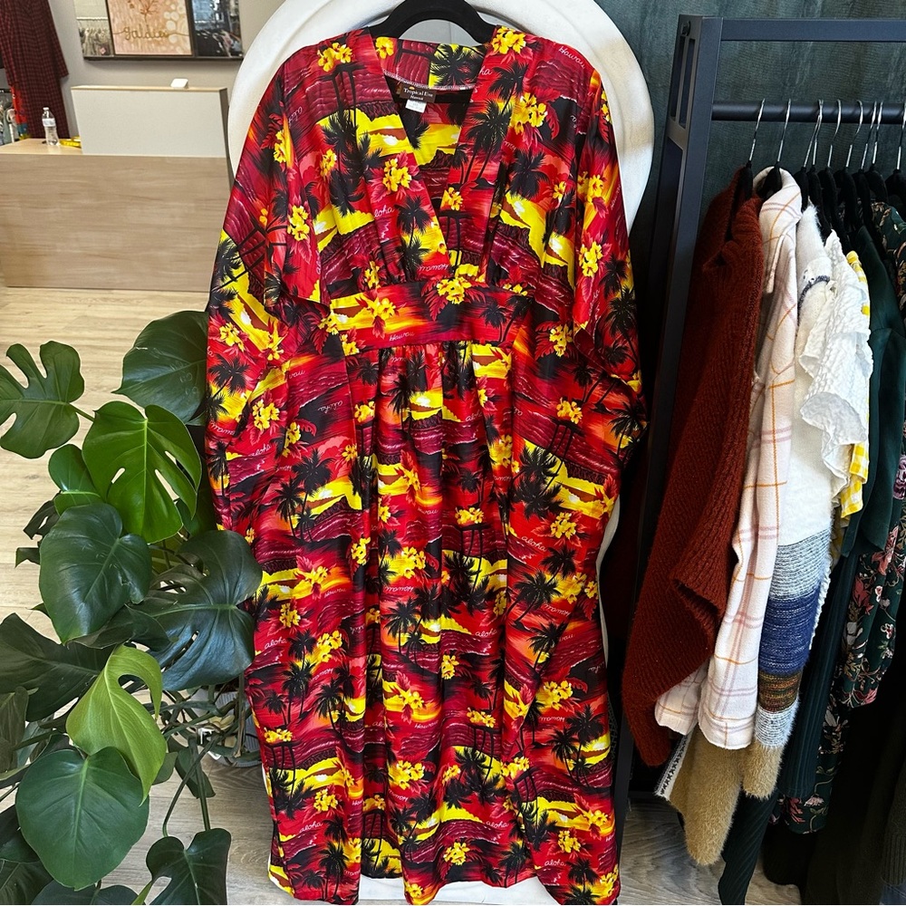 Vintage Tropical Eve Hawaiian caftan